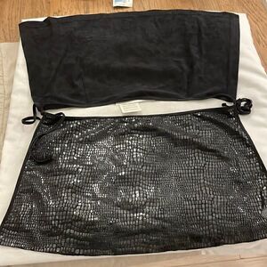 PARAH PAREO COVER.  BLACK SHINY ANIMAL PRINT FRONT. MICROFIBER BACK.  NEW